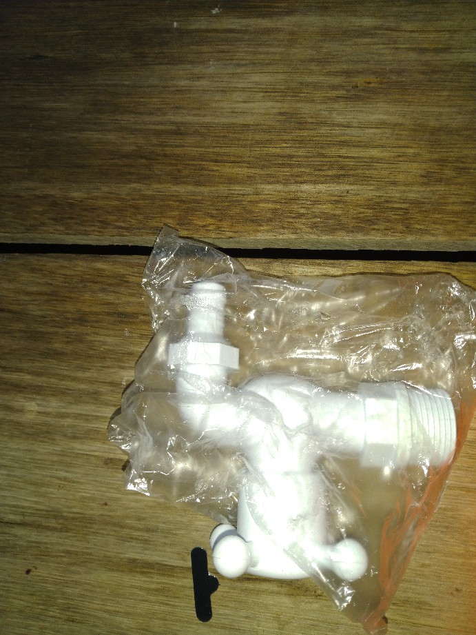 Keran Air Pvc Etalia