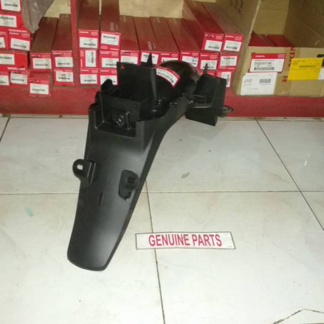 Spakbor Belakang Selebor Supra X 125 Lama 2005 2006 80100-KTM-N30 Ori Orginal Ahm