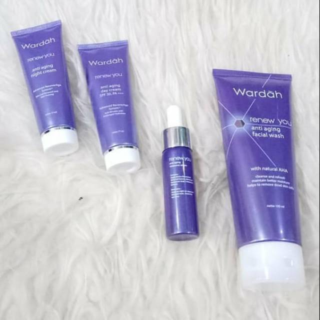 Wardah Paket Perawatan Anti Aging