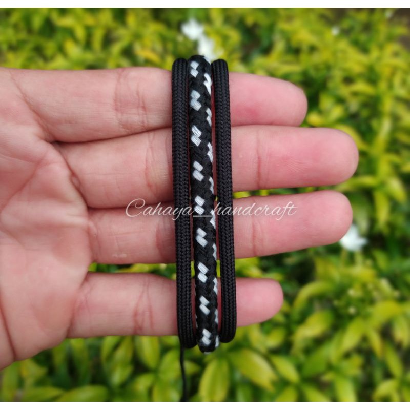 Gelang Tali Kombinasi 3 Rangkap Bulat Hitam Harga Grosir