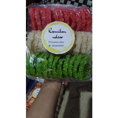 

RENGGINANG WARNA WARNI MENTAH TERMURAH