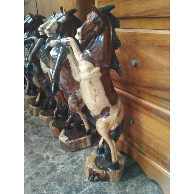 patung kuda kayu jati