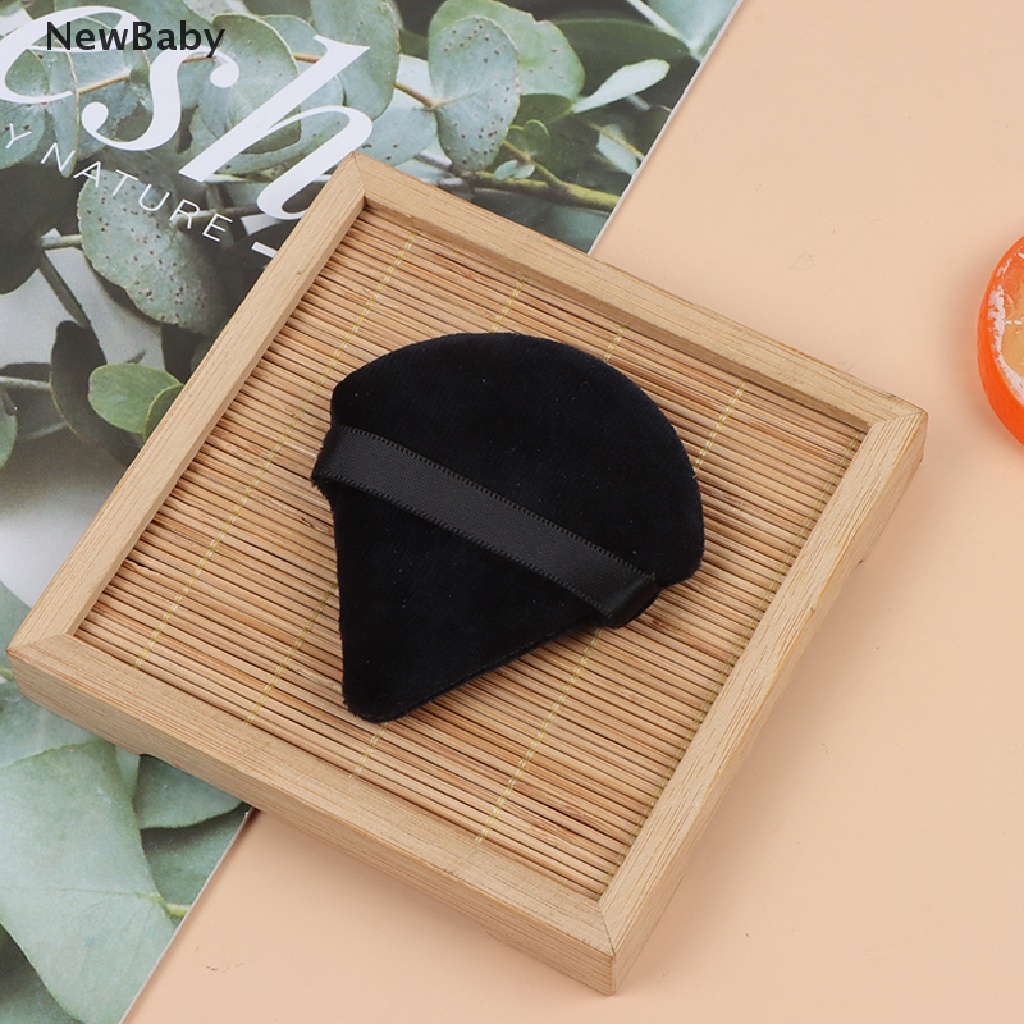 2pcs Spons Puff Velvet Mini Bentuk Segitiga Untuk Kosmetik / MakeUp