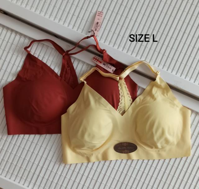 NEW VICTORIA SECRET BRALETTE NEUTRAL SHADE