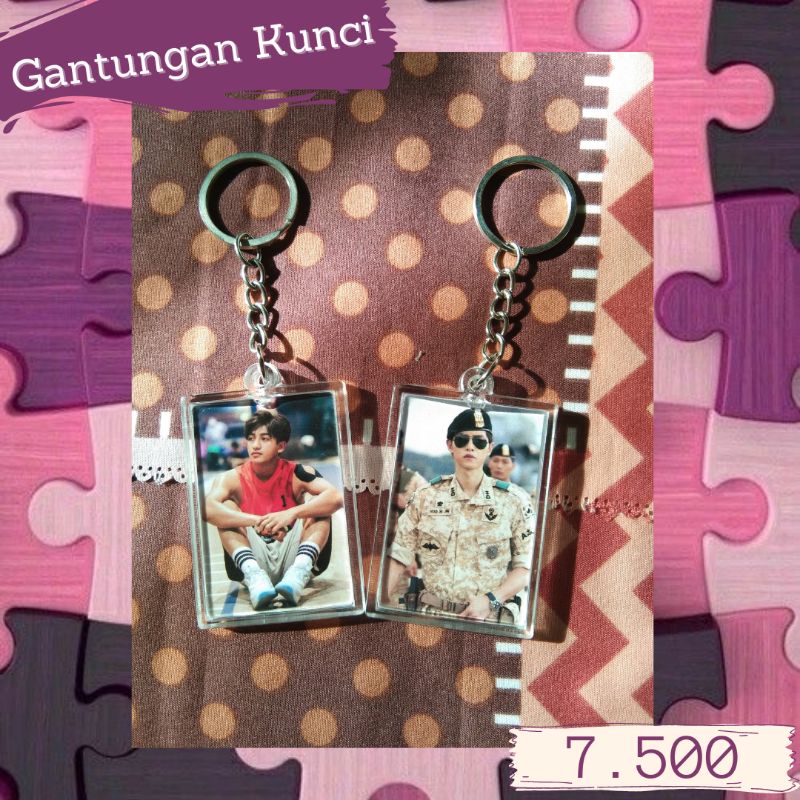 GANTUNGAN KUNCI CUSTOM FOTO / GANCI AKRILIK  / GIFT / KEYCHAIN