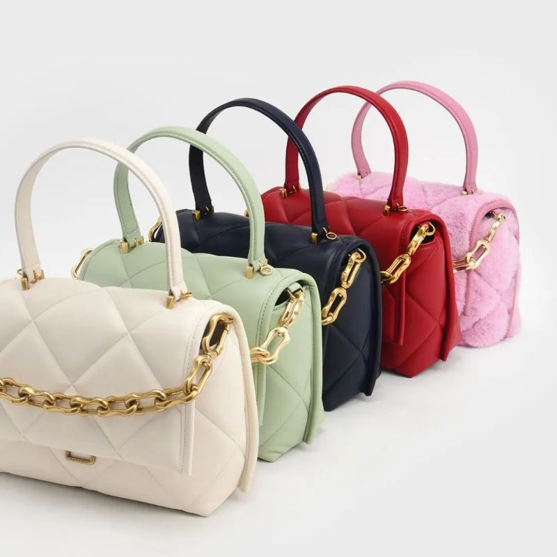 2.2 SALE   | CK Gemma Chunky Chain Link Quilted Bag