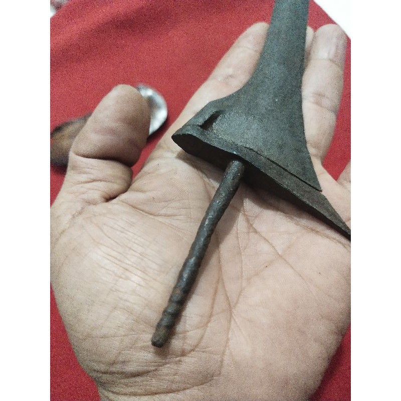Pulanggeni lurus sepuh kuno