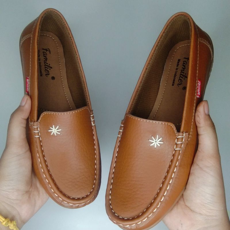 Sepatu Loafers Simple dan Casual (Clara 01)