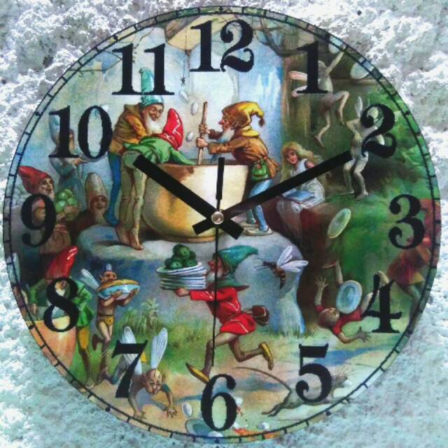 Jam dinding cartoon vintage