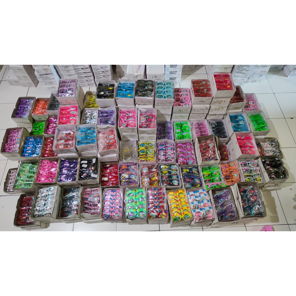 KACAMATA ANAK MURAH CUCI GUDANG SEMUA JENIS UNISSEX PRIA dan WANITA BISA UNTUK KADO SIKECIL.-2