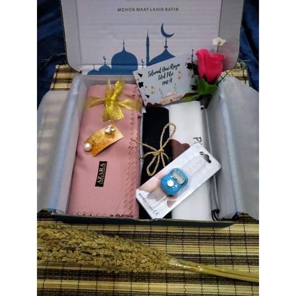

HAMPERS LEBARAN TYPE A