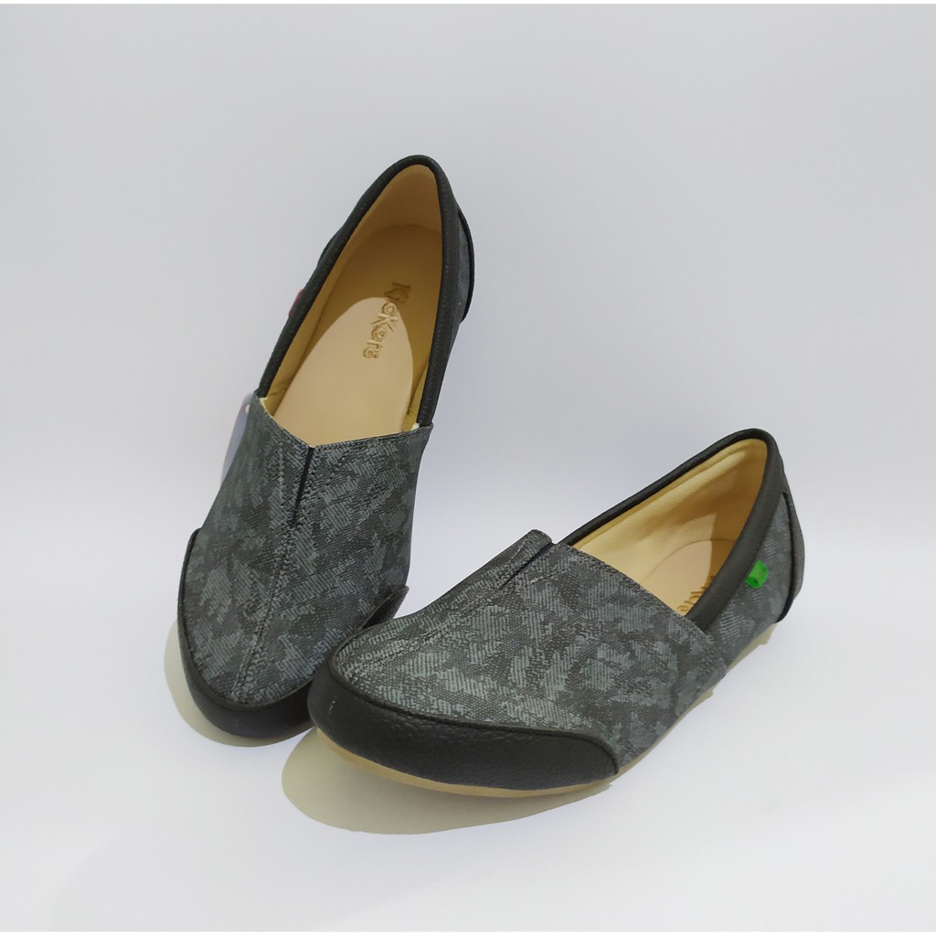 SEPATU SLIP ON WANITA TERLARIS/SEPATU WANITA BERKUALITAS PREMIUM/SEPATU FLAT BALERINA