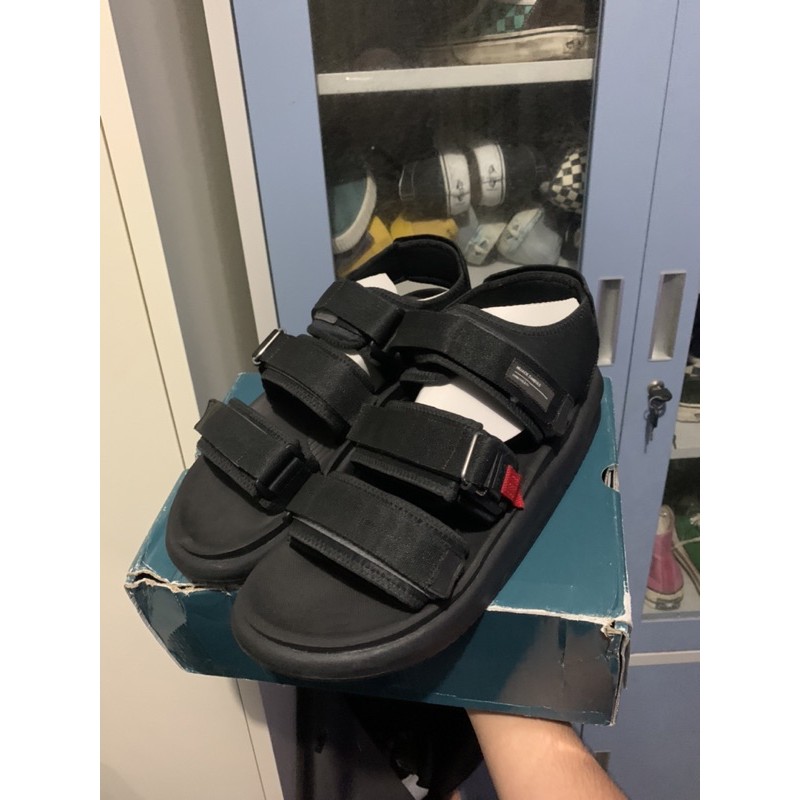 hijack sandal astro black