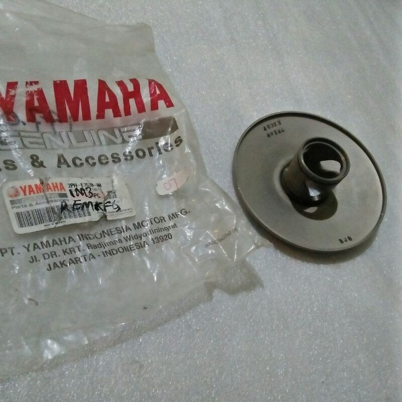 pully pendek Mio M3 original kode part 2PH E7670 00