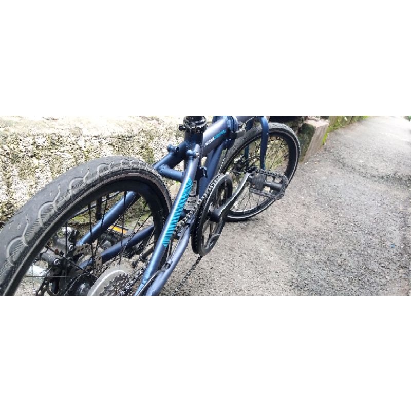 Sepeda Dahon Ion Madison warna biru