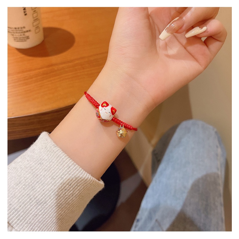 Gelang Tali Kepang Handmade Warna Merah Dengan Charm Kucing Fortune Untuk Pasangan