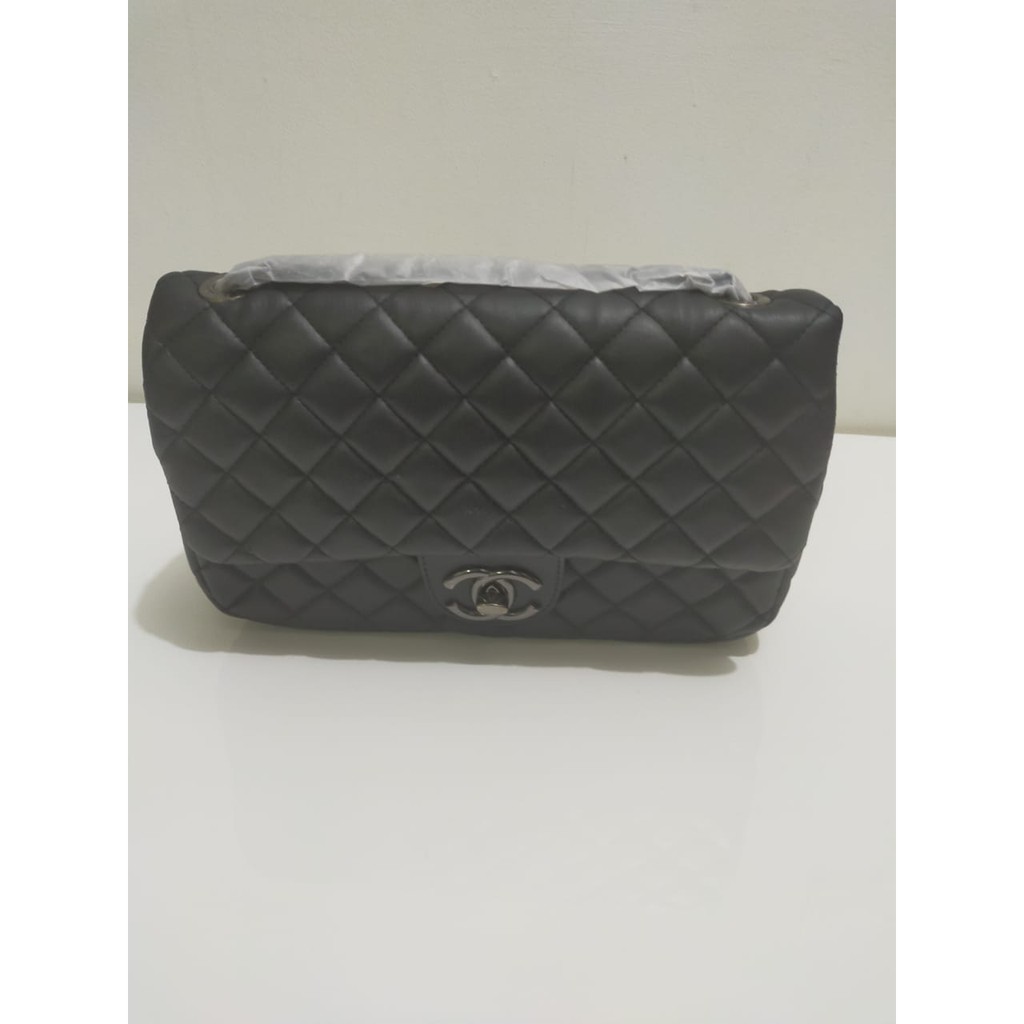 Tas Hitam Chanel