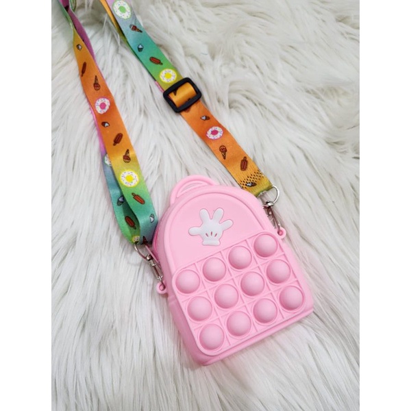 Kode : SALE ELJ 4400 tas import / Tas fashion / tas selempang / tas murahIDR : 70 rb
ukuran :12 x 10