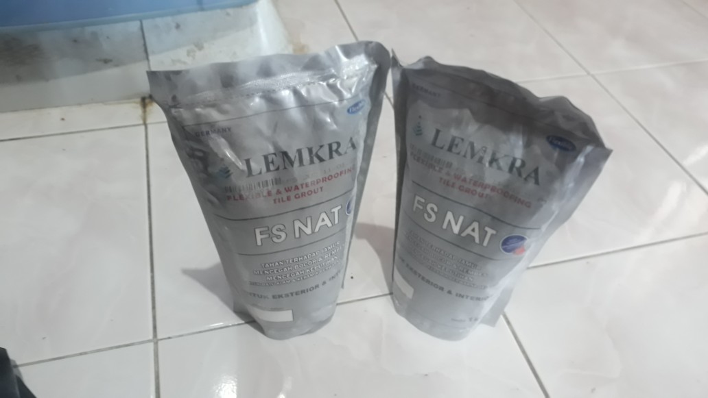 Lemkra Fs Nat Pengisi Cor Rongga Nat Keramik Warna