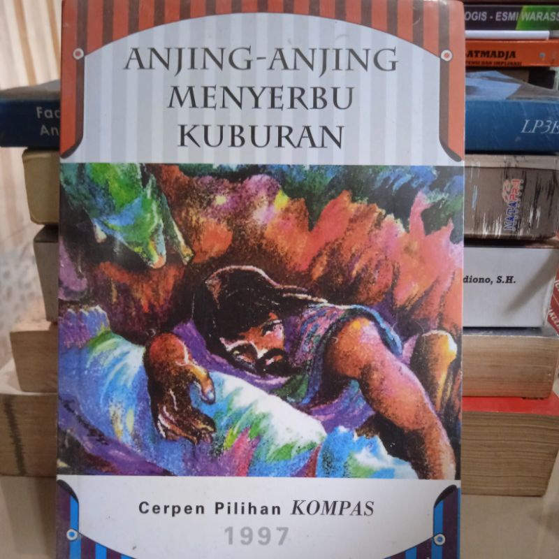 Anjing Anjing Menyerbu Kuburan