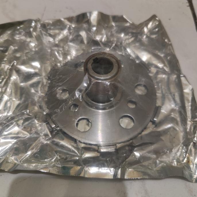 Dudukan Bos Kopling Vespa Super Per 6 Vira