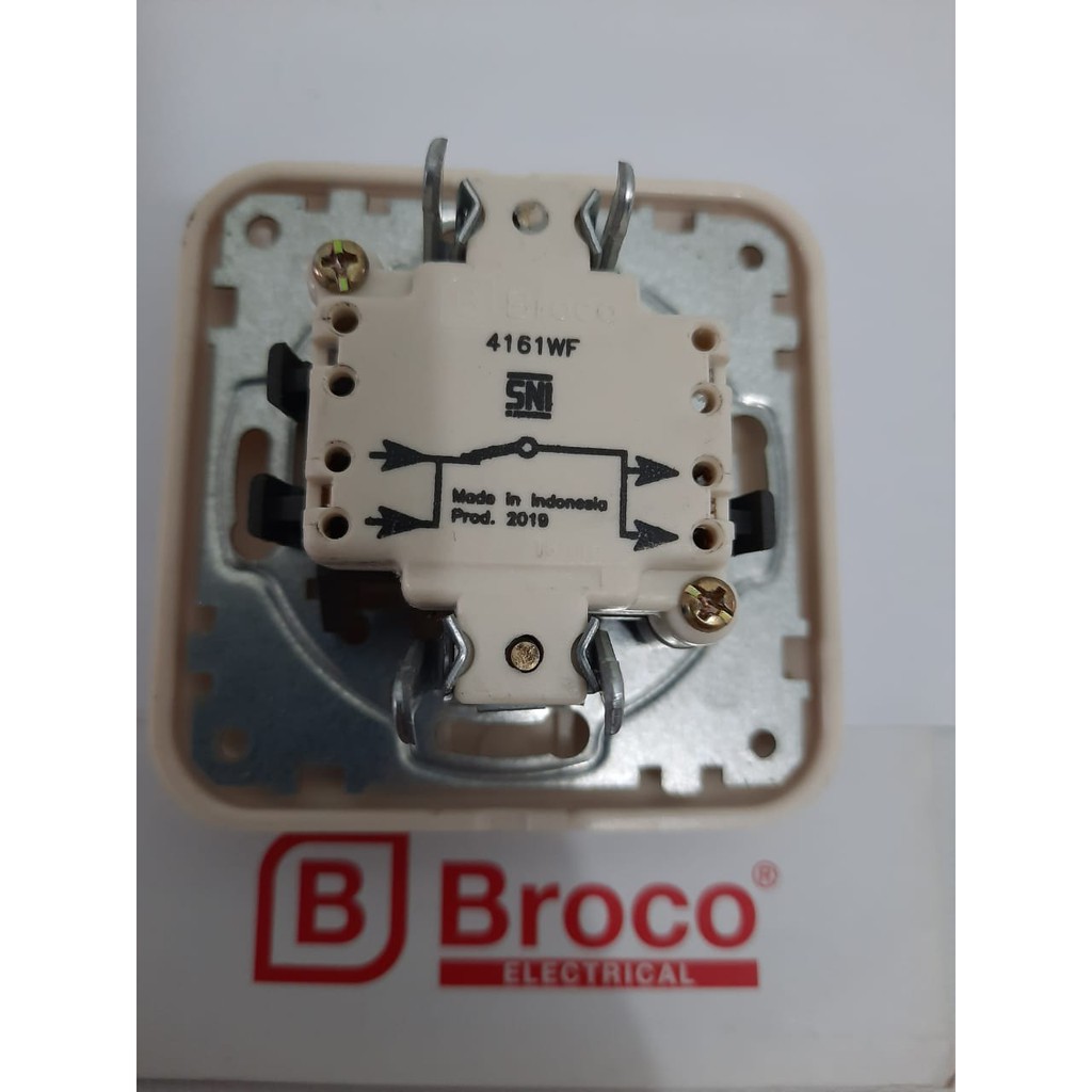 SAKLAR ENGKEL IB GRACIO BROCO 4161