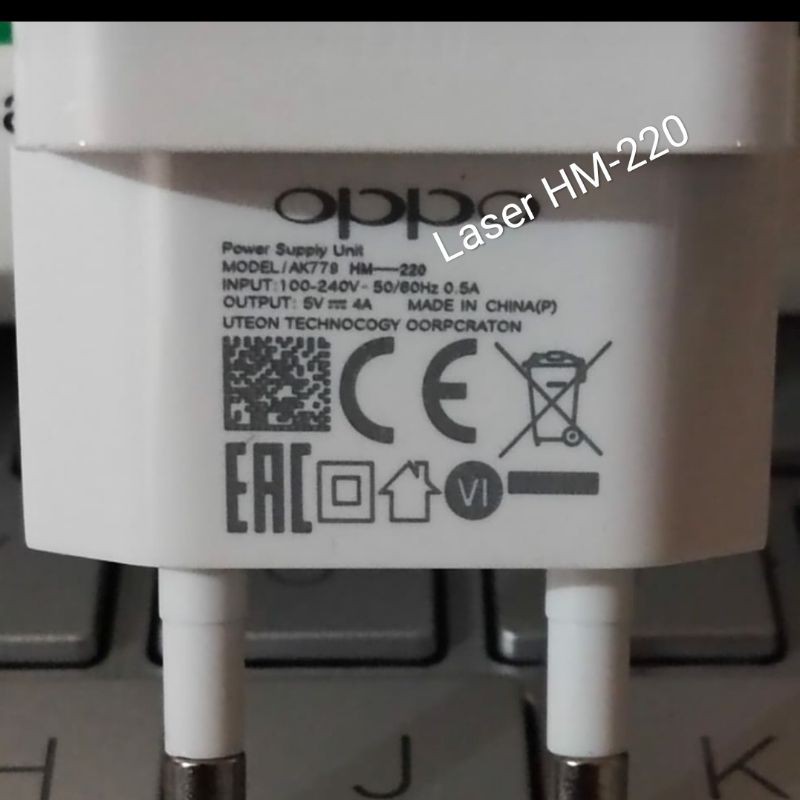 Charger Ori Oppo Ak 779 HM 220 mirco-- putih