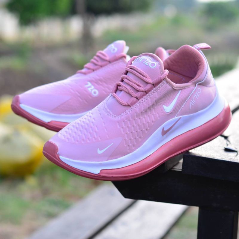 Best Seller !! Sepatu Nike Airmax 720 Women Olahraga Jogging Running Gaya Trendy