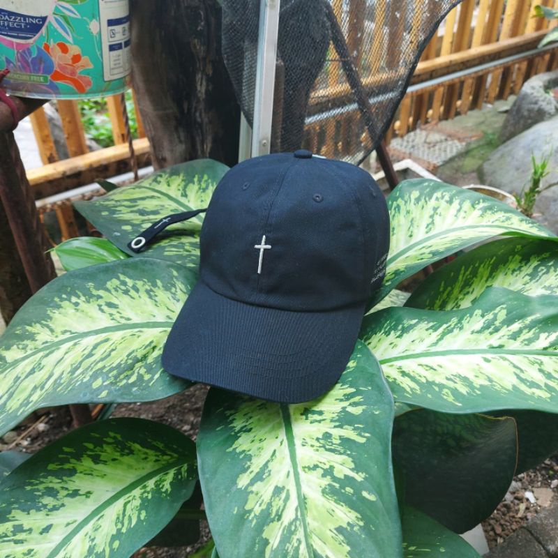 Cap / Topi Stigma Korean Style Second Import Wannaone Suga BTS Kang Daniel