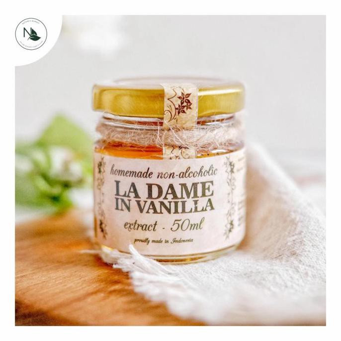 

Big Sale La Dame In Vanilla 50ml (Extract Non Alcohol) Cuci Gudang Awal Tahun