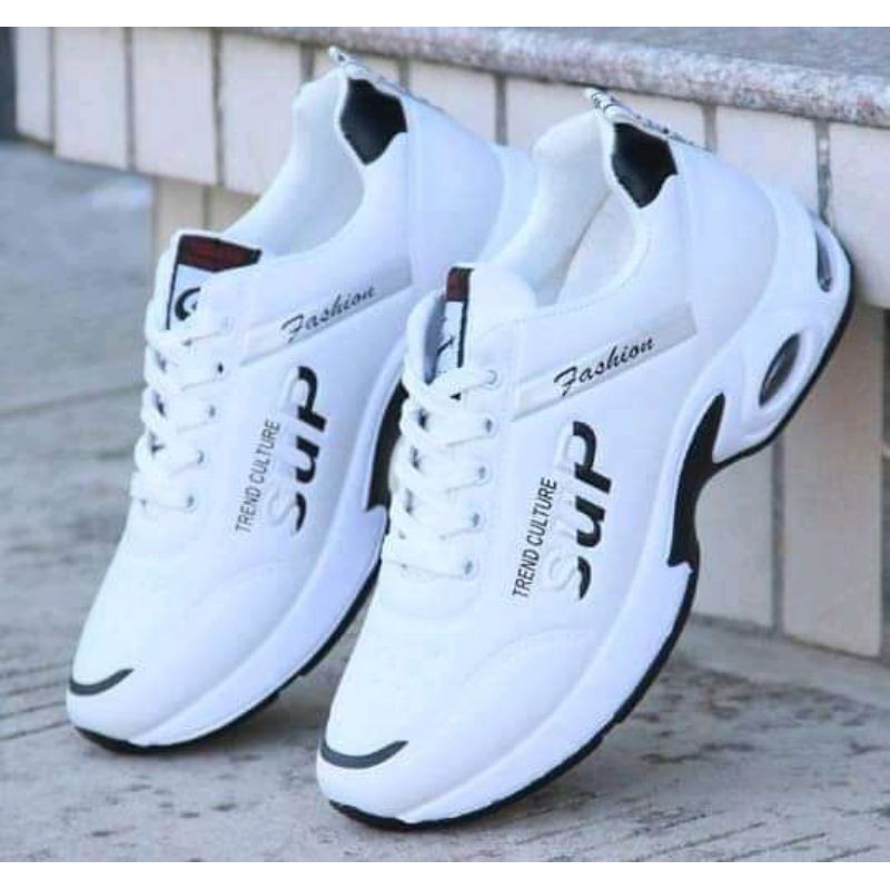 Sepatu Pria Sneakers Sup
