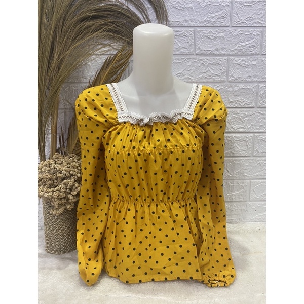 Blouse Sabrina Atasan Sabrina