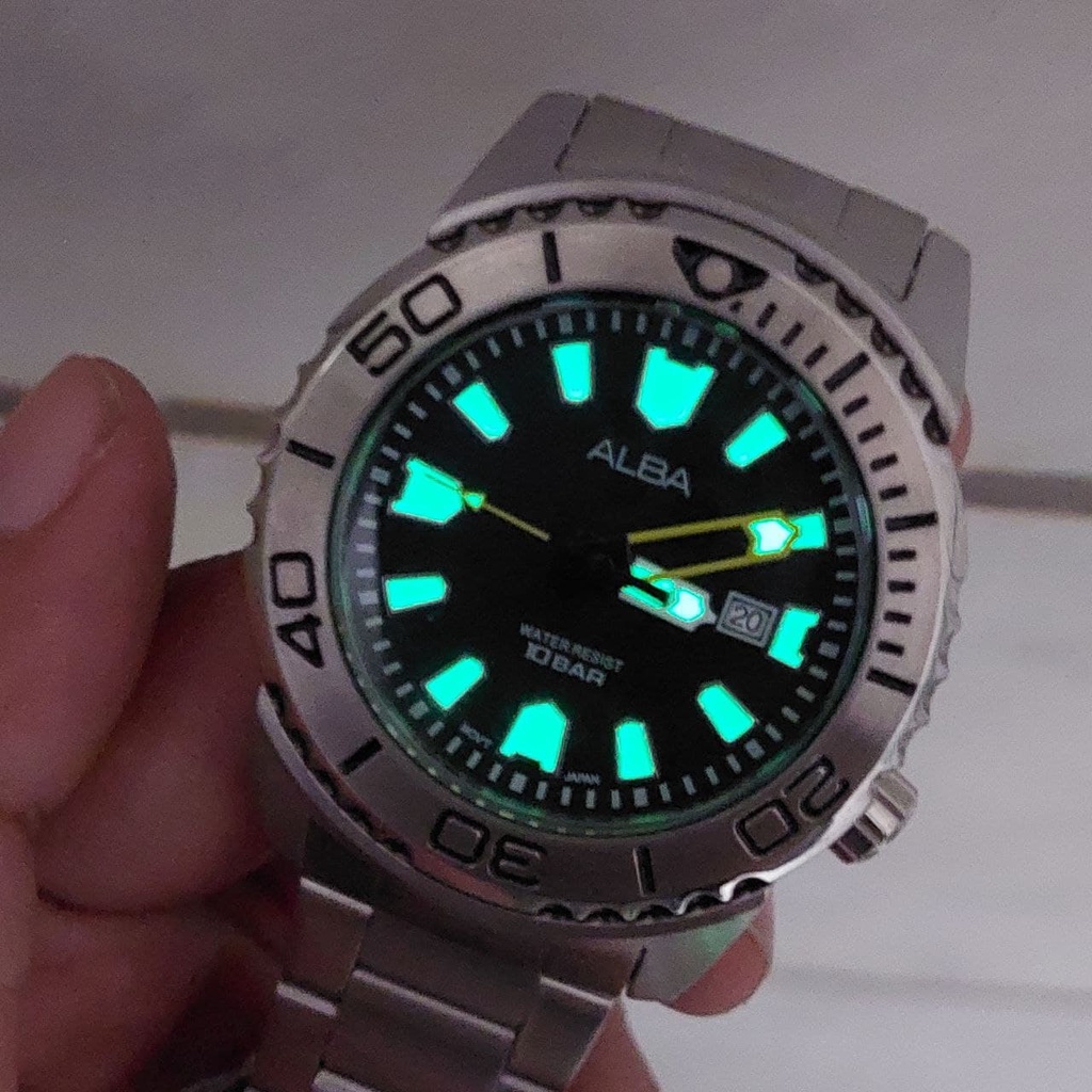 Alba Quartz AG8M05X1 Green Dial - Jam Tangan Pria AG8M05