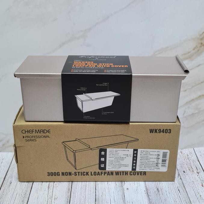 

Chefmade 300Gr Non Stick Loaf Pan With Cover / Toast Box / Loyang Roti - Polos Terbaru