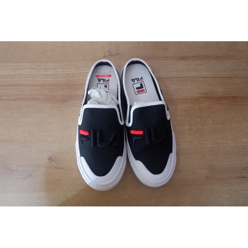Sepatu Fila Original Flat shoes Size 36