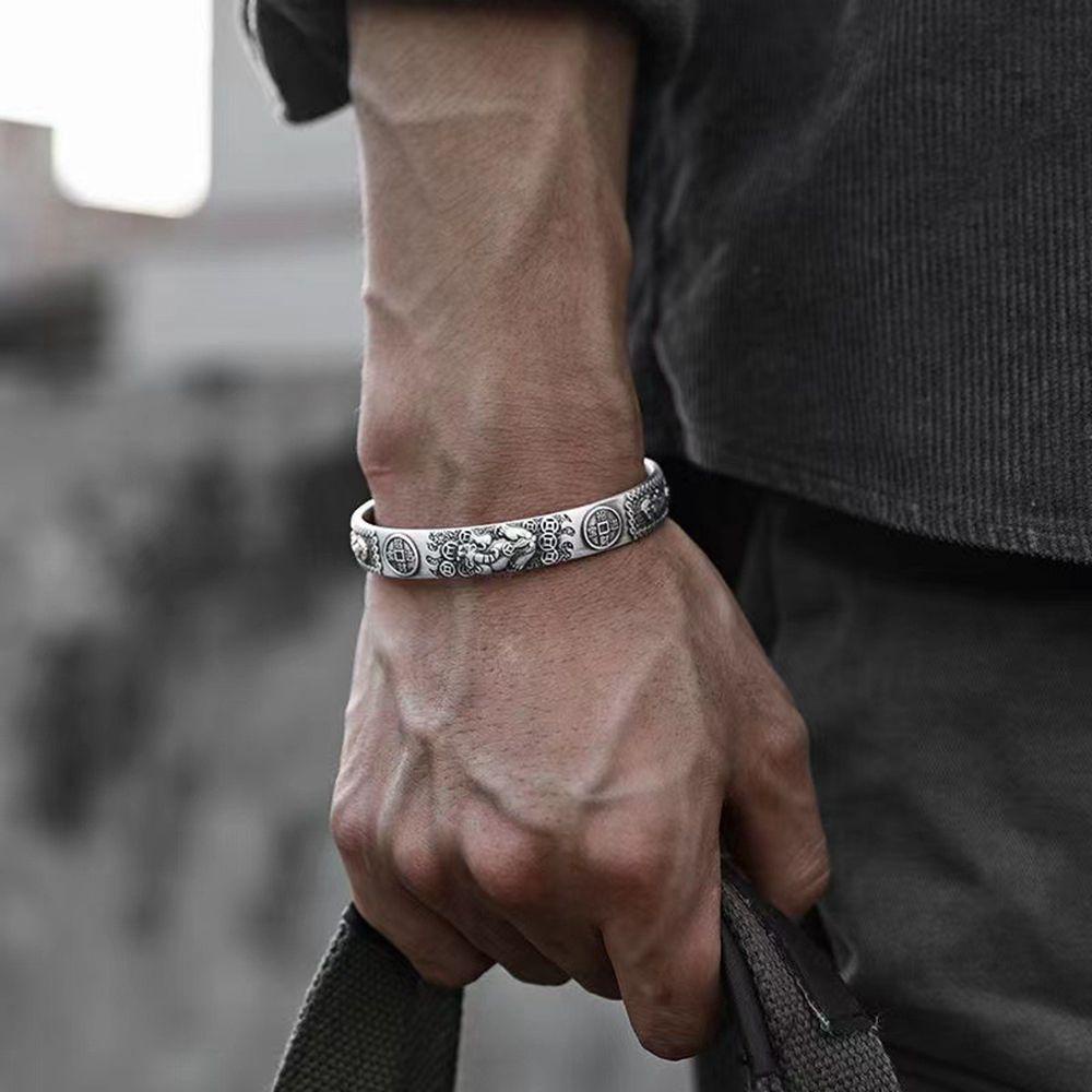 NEEDWAY Pria Gelang Hadiah Pacar Gaya Korea Gelang Pixiu Keberuntungan Terbuka Gelang Budha Perhiasan Hadiah Men Bangles