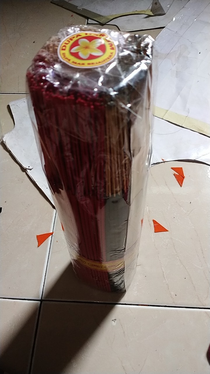 Dupa Wangi Tridatu Balil 3 Aroma Dan Warna Berbeda