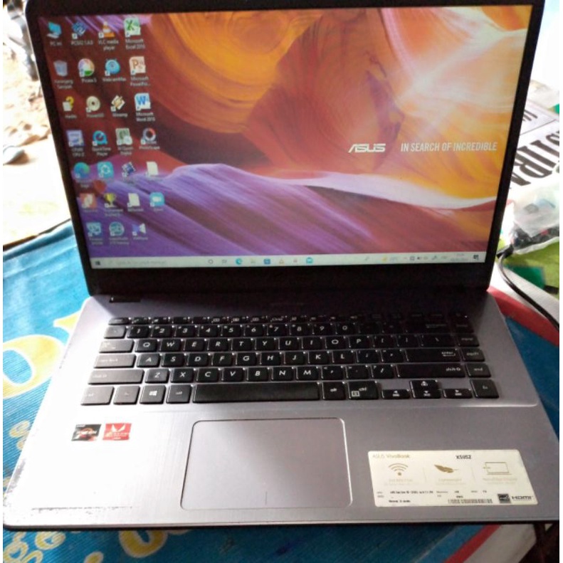 Laptop Asus X505ZA Ryzen 3 Quadcore RAM 8 GB Fullset