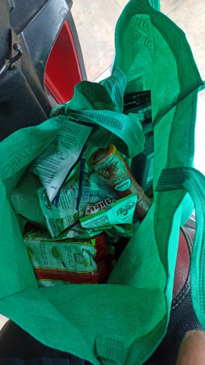 Silica Gel Kemasan 1pcs Penyerap Lembab Dan Bau Agar Sepatu, Topi, Tas, Baju Dll Tetap Aman