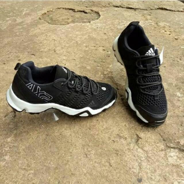 Adidas AX2