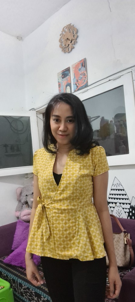 Pretty Batik Valencia Atasan Batik Peplum Lengan Panjang - Blouse Wanita Fit Up To L