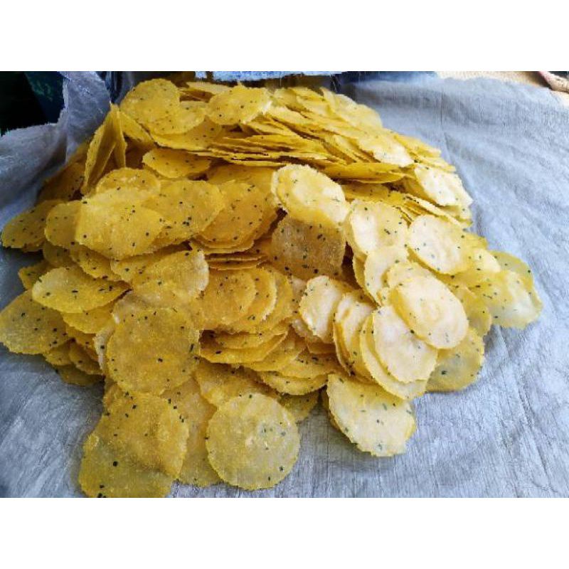 

krupuk kepeng / samiler singkong khas Madura