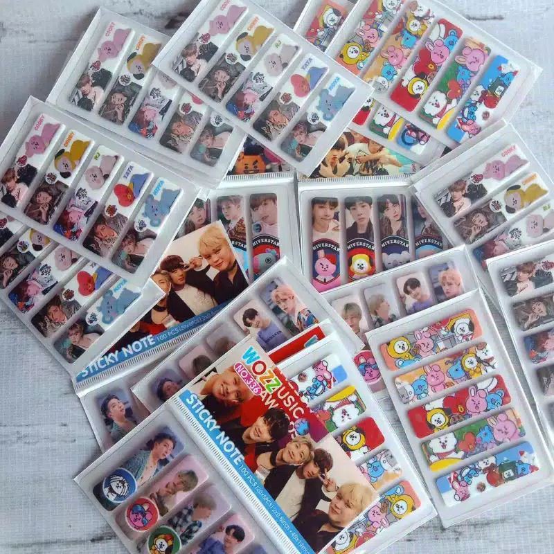 

PEMBATAS BUKU BERKARATER BTS BT21 ( Harga perset )