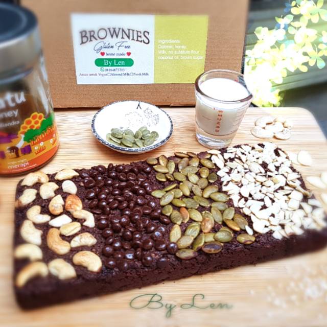 

Gluten Free Brownies Homemade Mix All Toping ukuran 10 x 20 cm
