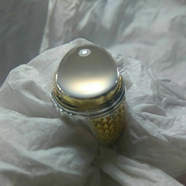 Anggur obi nukleus mantap bukan bacan atau kalimaya atau idocrase