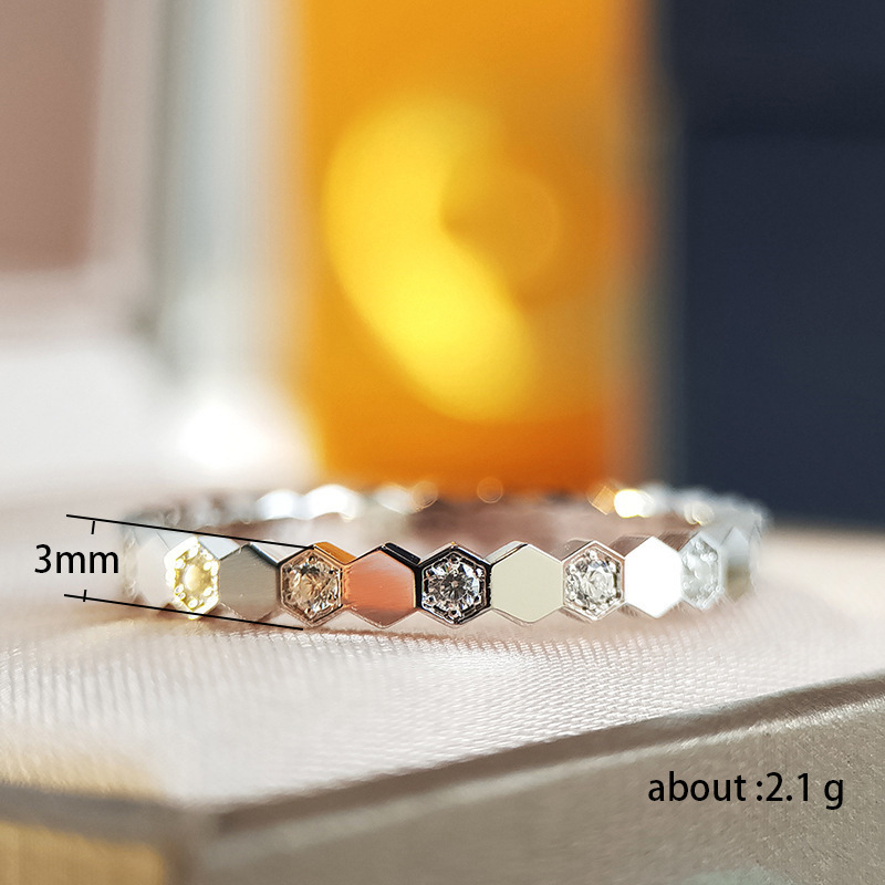 Cincin Kristal Berlian Bentuk Segi Enam Geometris Warna Rose Gold Bahan Stainless Steel Gaya Korea Untuk Wanita