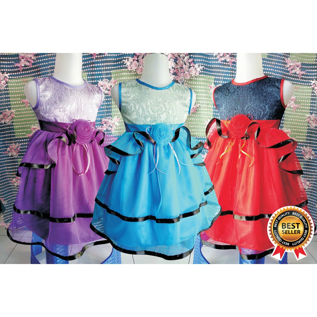 Gaun anak perempuan motif mawar umur 3 tahun