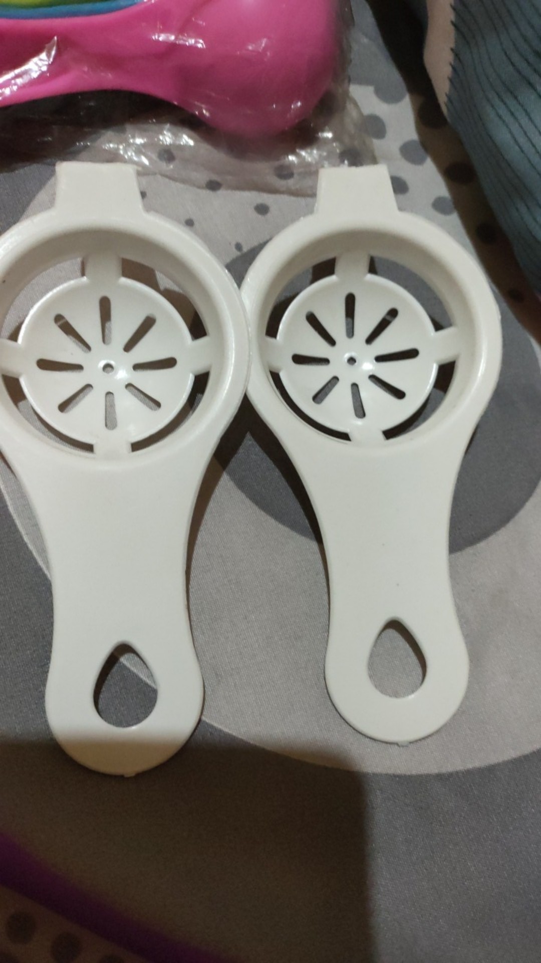 Alat Pemisah Putih Kuning Telur / Egg Separator
