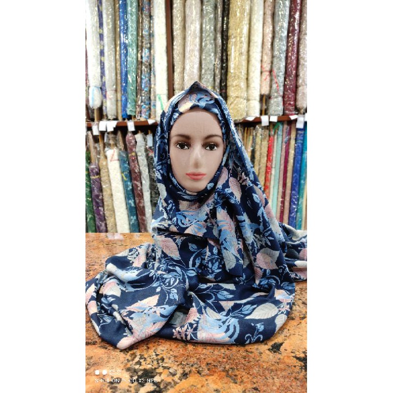 Kain Soft Voal Motif Biru Monalisa