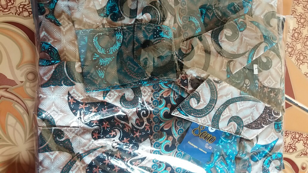 Kemeja Batik Pria Lengan Panjang Slim Fit Alpin Putih Ory Suffa